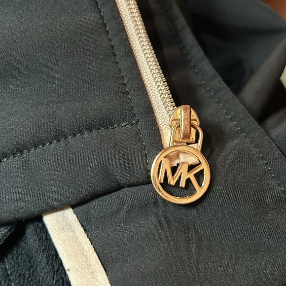 Michael Kors Girls zippered Coat Size 7 8 - Picture 9 of 10